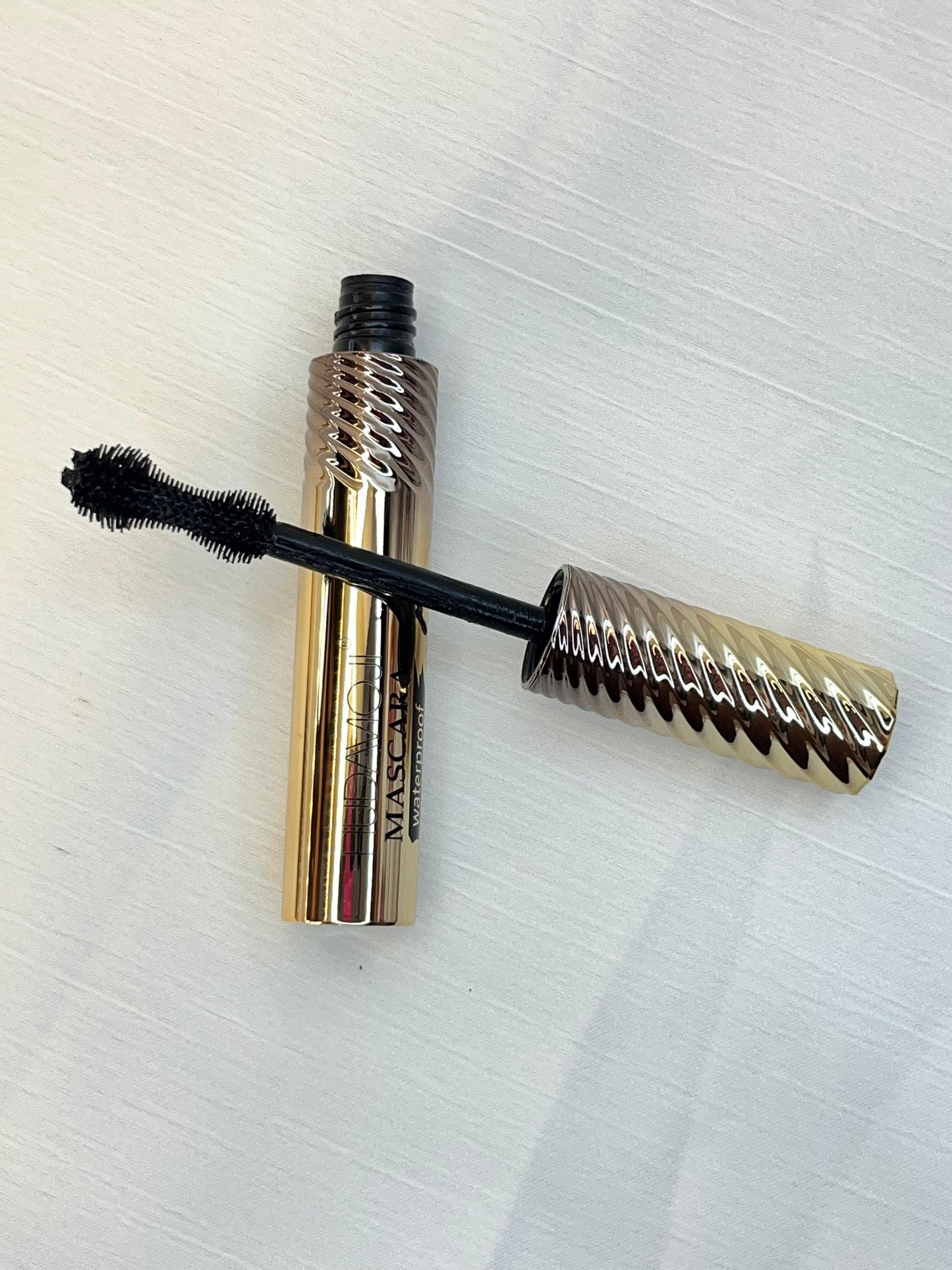 HUDA MOJI Waterproof Mascara – All-Day Hold, Long Lasting.