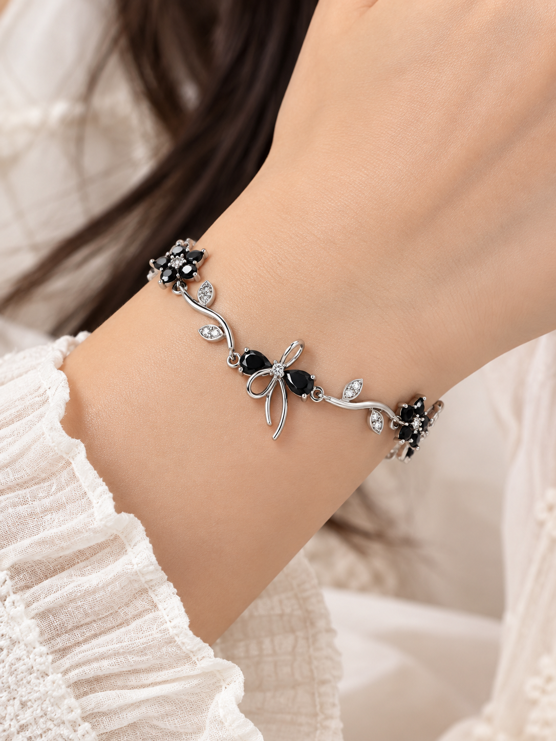 Black Blossom Crystal Bracelet