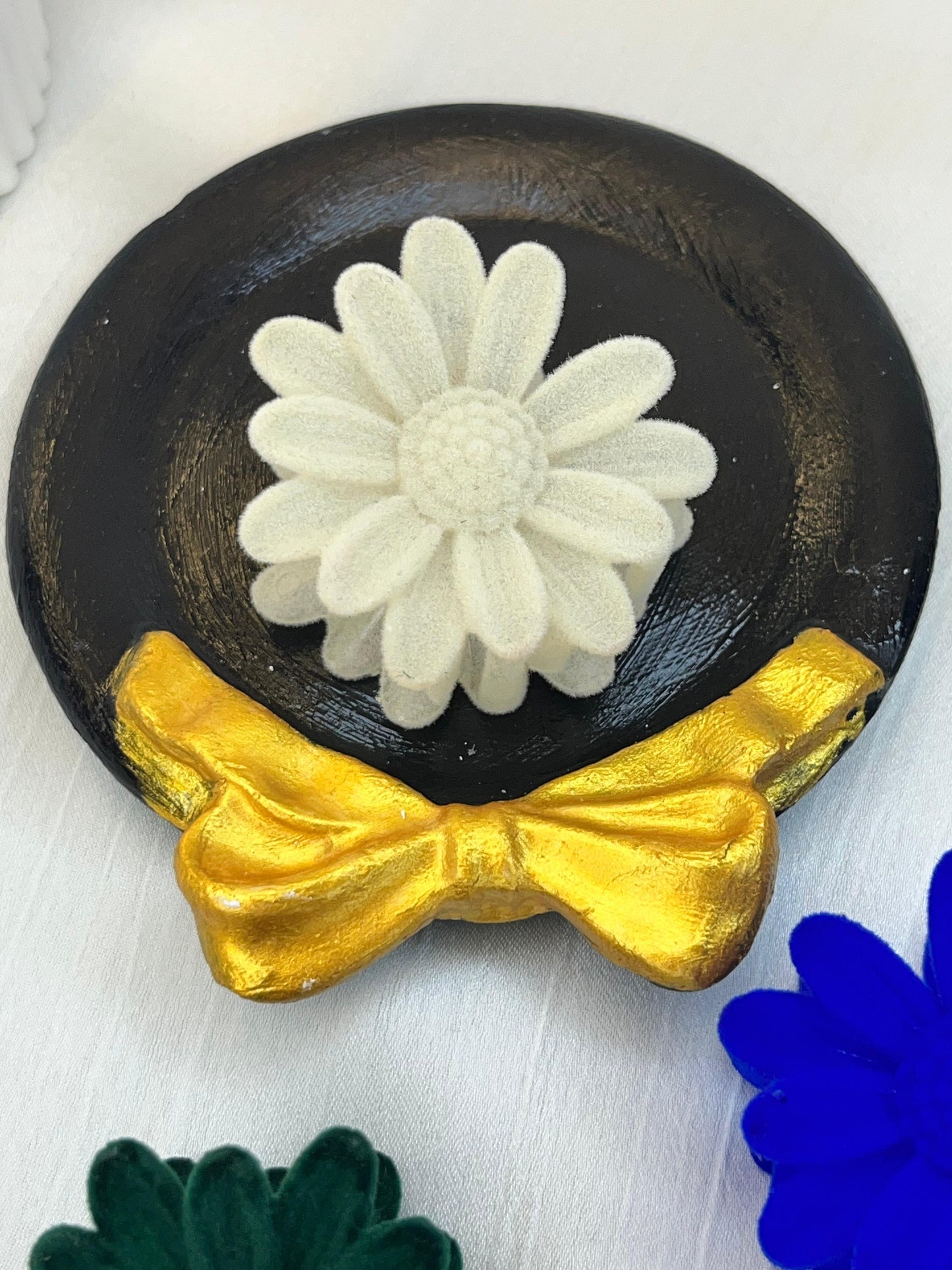 Walvet Soft Touch Flower Hair Clips