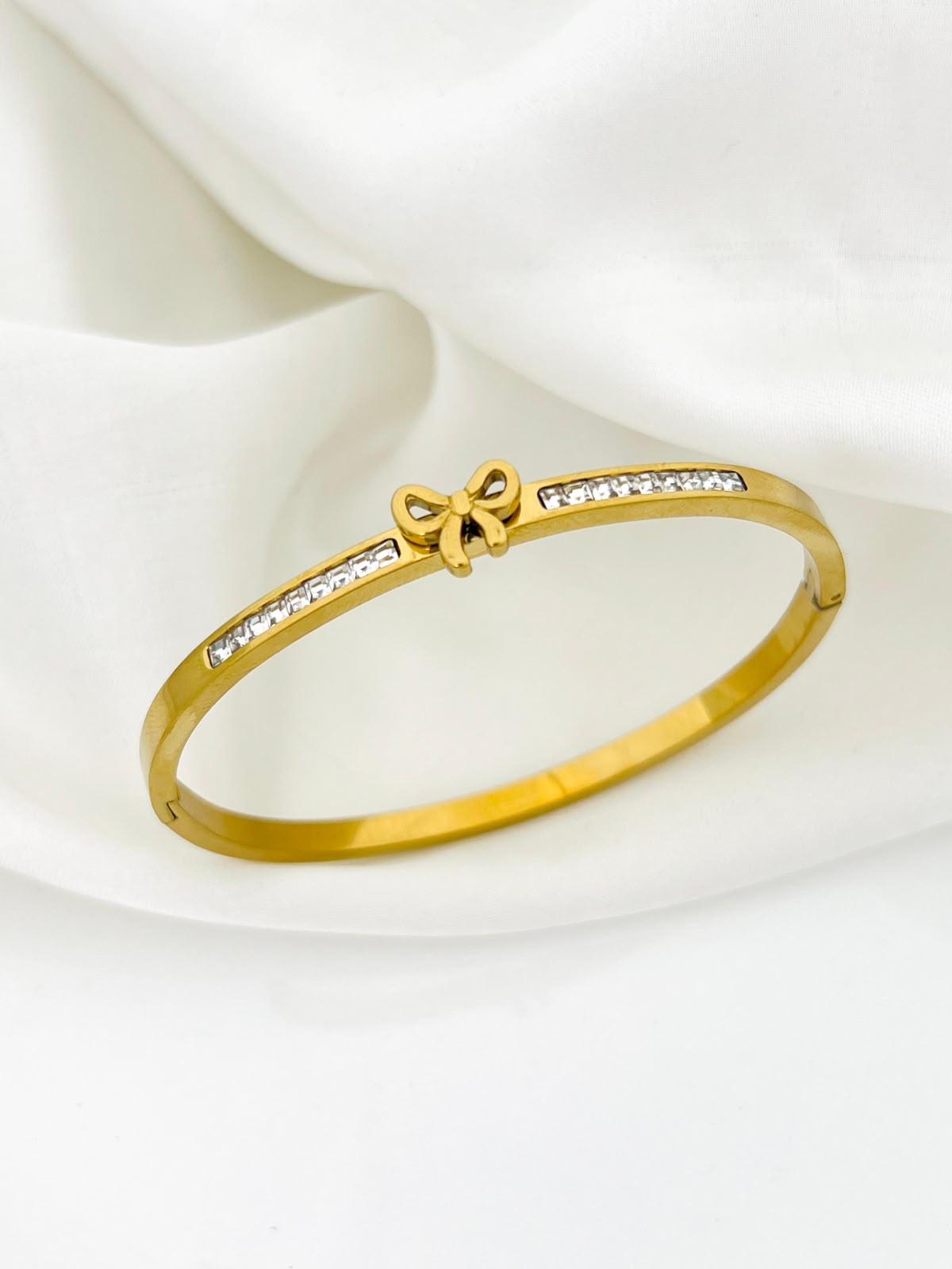 Crystal Bow Gold Bangle