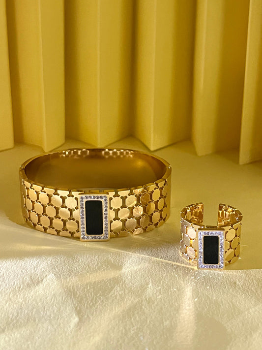 Bold & Brilliant – Designer Black Stone Set in Stainless Steel