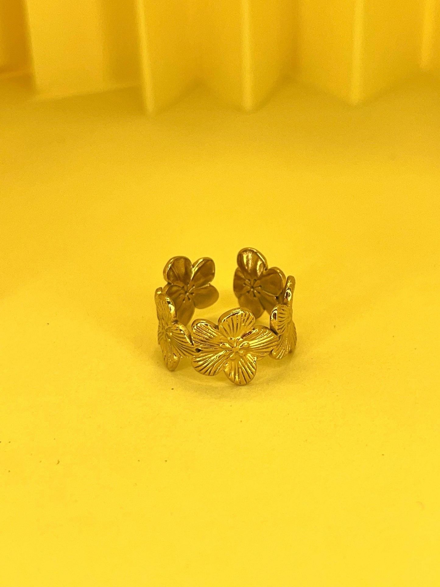 Premium Designer Stainless steel Ring for Trendsetters🥰